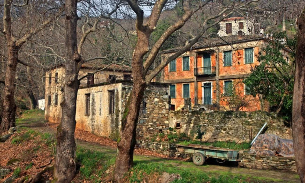 Το «χωριό των καλλιτεχνών» στη Θεσσαλία: Ένας προορισμός έκπληξη